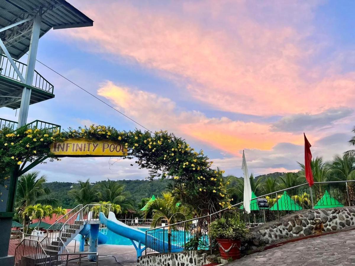 La Virginia Leisure Park And Amusement Hotel Mataasnakahoy Kültér fotó